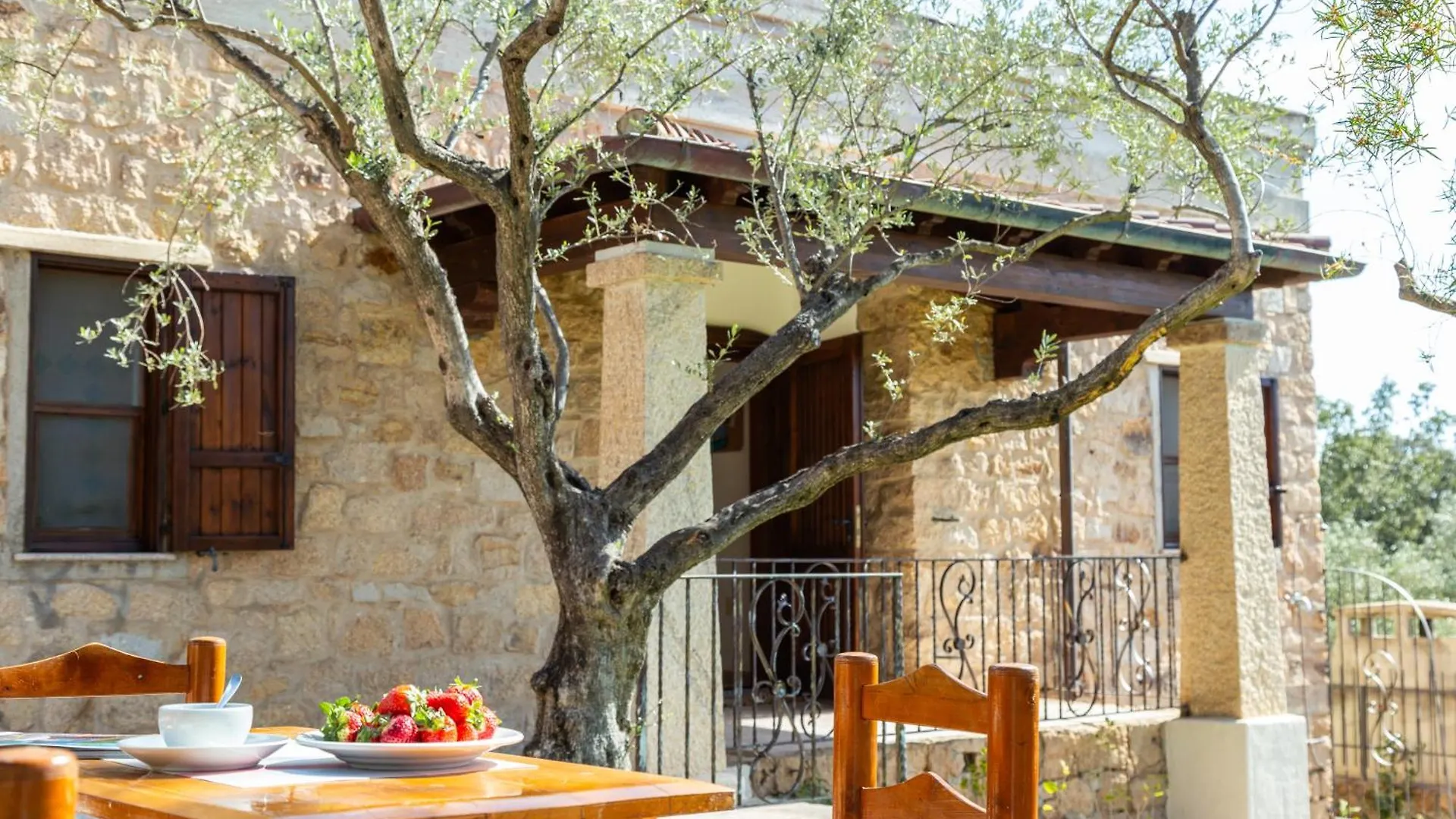 Villa Isolotto A 150 M Dal Mare Santa Maria Navarrese Italy