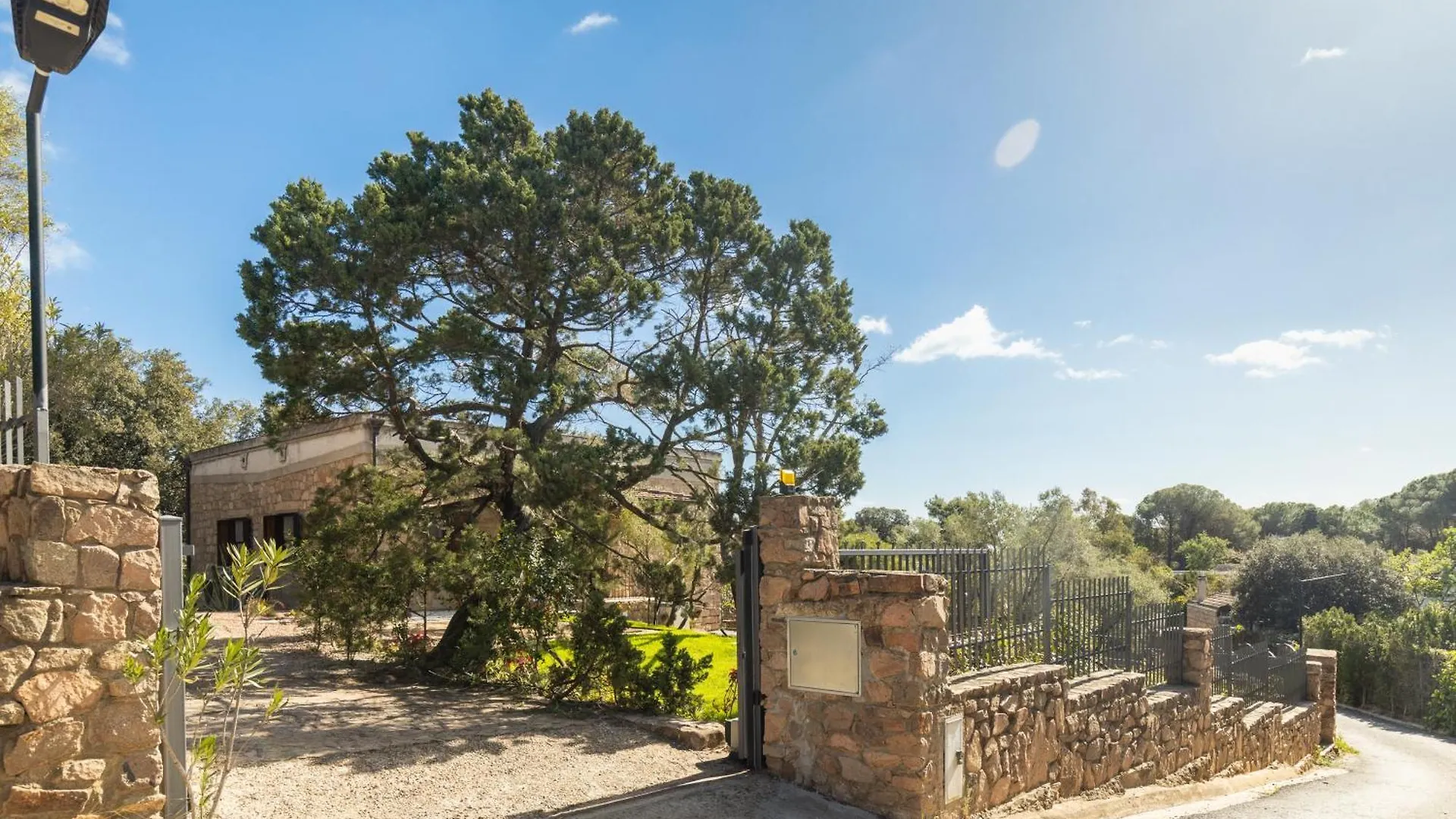 Villa Isolotto A 150 M Dal Mare Santa Maria Navarrese Italy